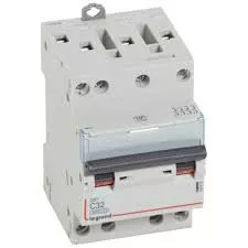 Legrand 407910 - Disjoncteur DNX3 32A 4P Courbe C 10kA